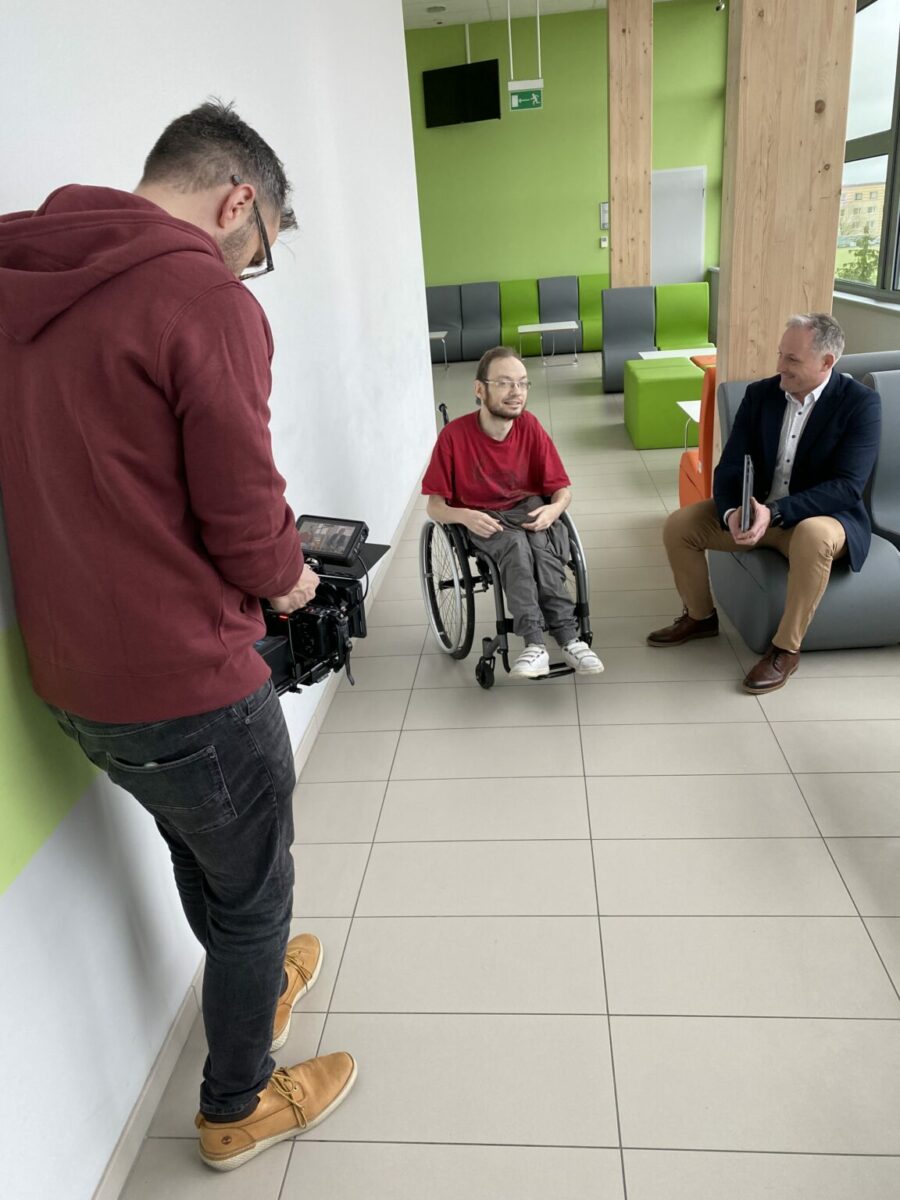 Wideokursy Działu Wsparcia Osób z Niepełnosprawnościami - foto 3